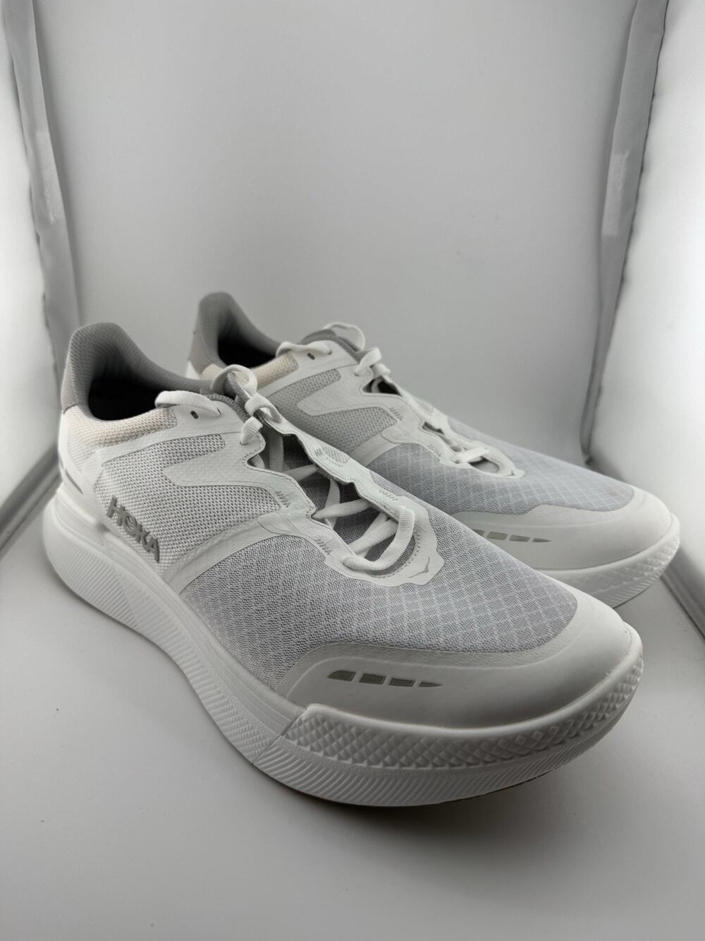 NWOB $185 Hoka One One Transport X Triple White Men’s Sizes 11.5